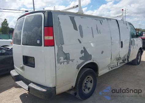 2005 Chevrolet Express z USA, uszkodzony, nr VIN 1GCGG29V451230985